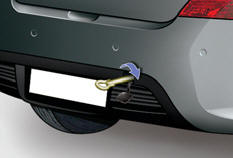 On the rear bumper, unclip the cover by pressing at the bottom.